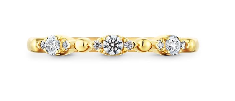 0.16ctw Hearts on Fire Diamond VS-SI Clarity; GH Colour Beaded Regal 18K Yellow Gold Band