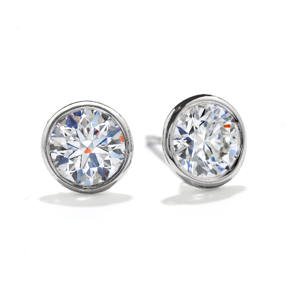 0.21ctw Hearts on Fire Diamond VS-SI Clarity; GH Colour Classic Bezel 18K White Gold Stud Earrings