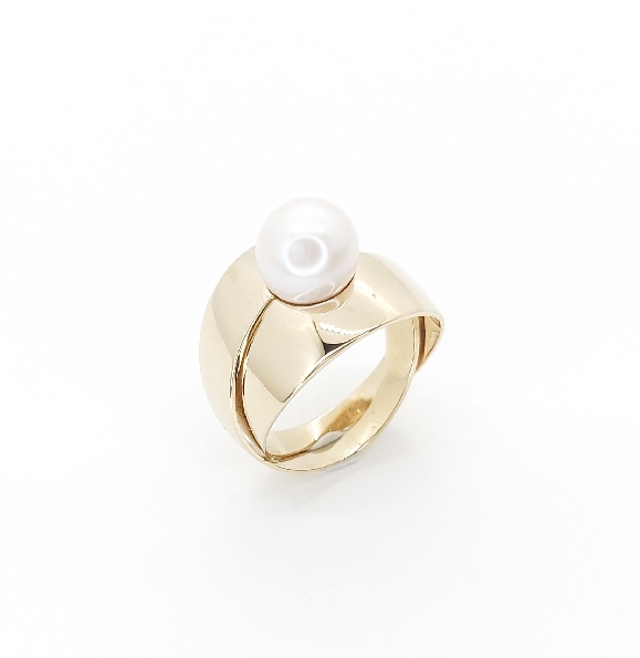 9mm Cultured White Pearl Wrap 14K Yellow Gold Ring