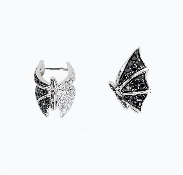 Fly By Night 0.53ctw White Diamond VS1 Clarity; GH Colour and 0.55ctw Black Diamond Pave Reversible 18K White Gold Earrings by Stephen Webster - 30% Off  - Final Sale